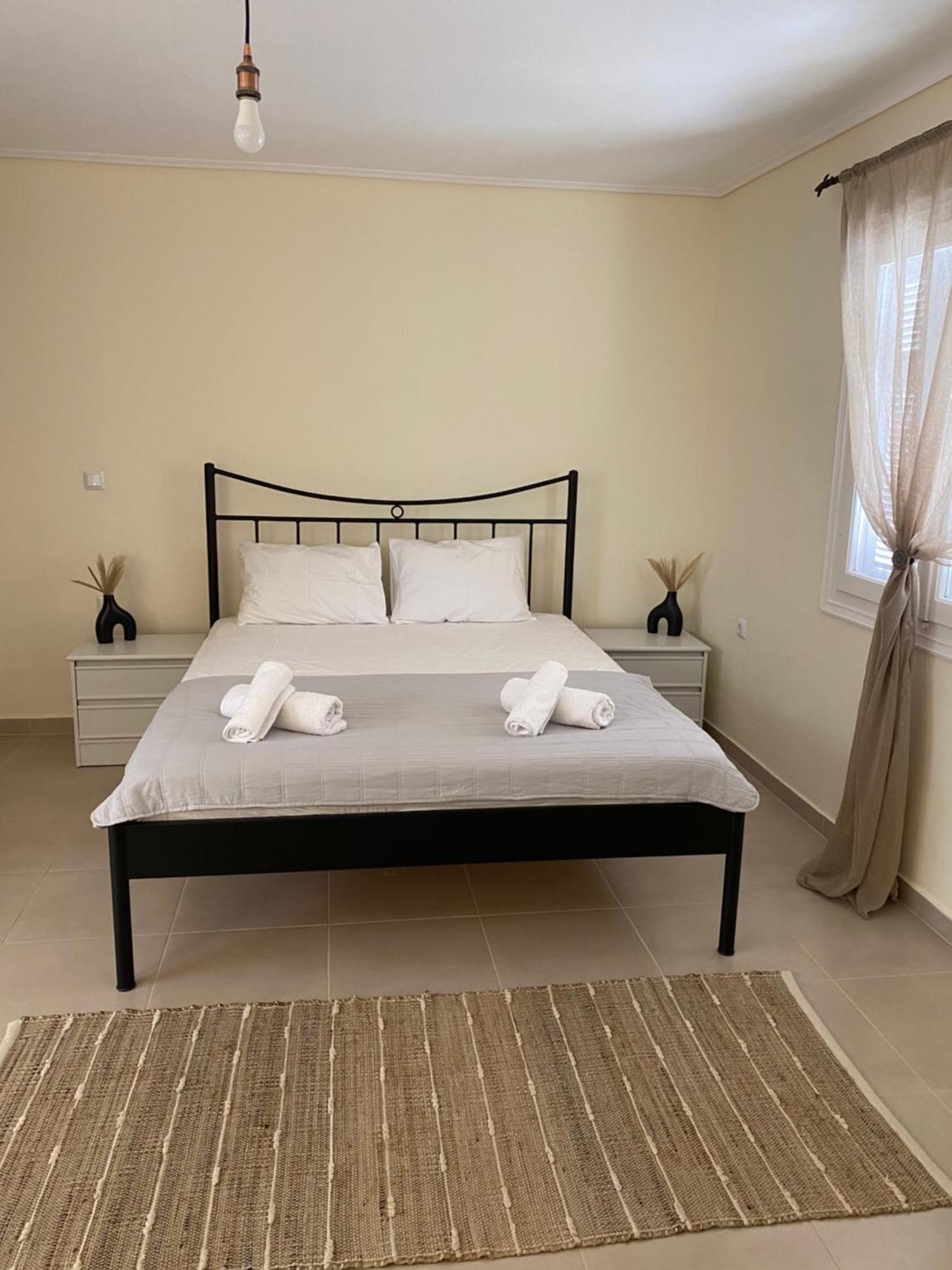 Coastal Haven Apartment Kalamata Exterior foto