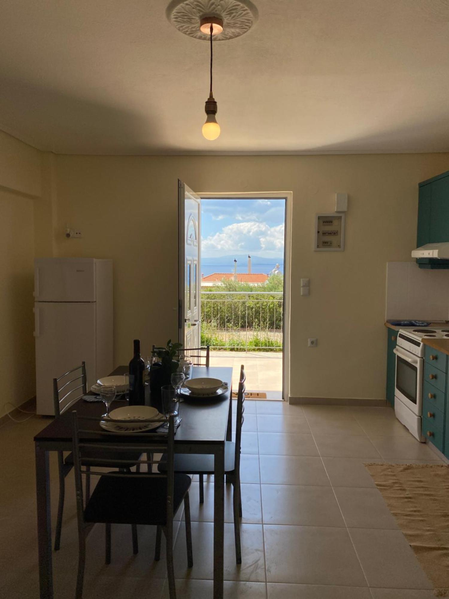 Coastal Haven Apartment Kalamata Exterior foto
